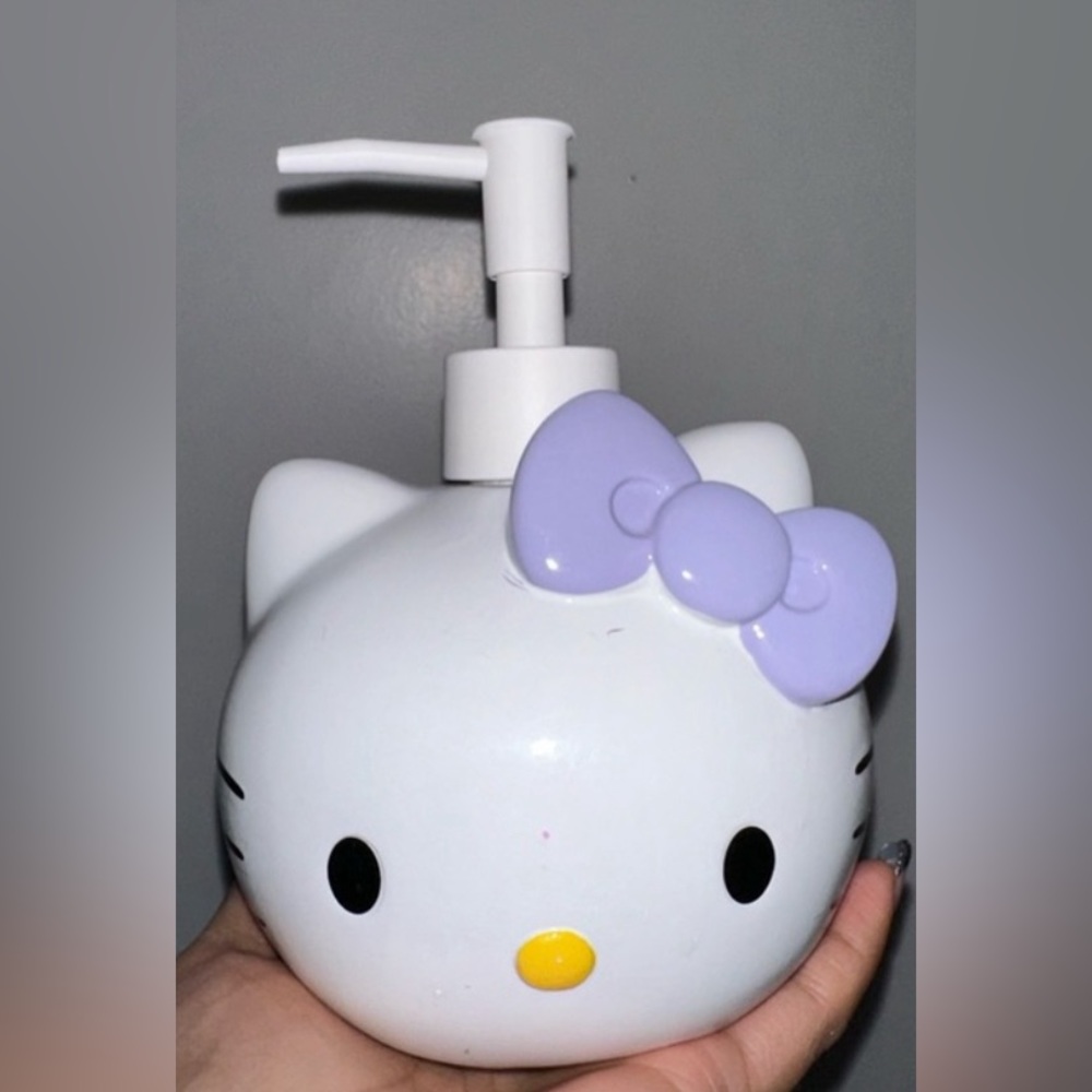 Hello Kitty Hand Soap Dispenser